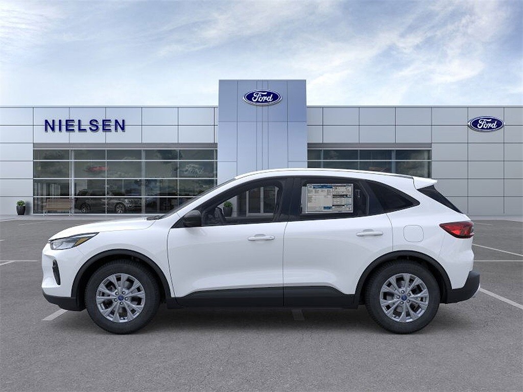 2025 Ford Escape Active photo 2