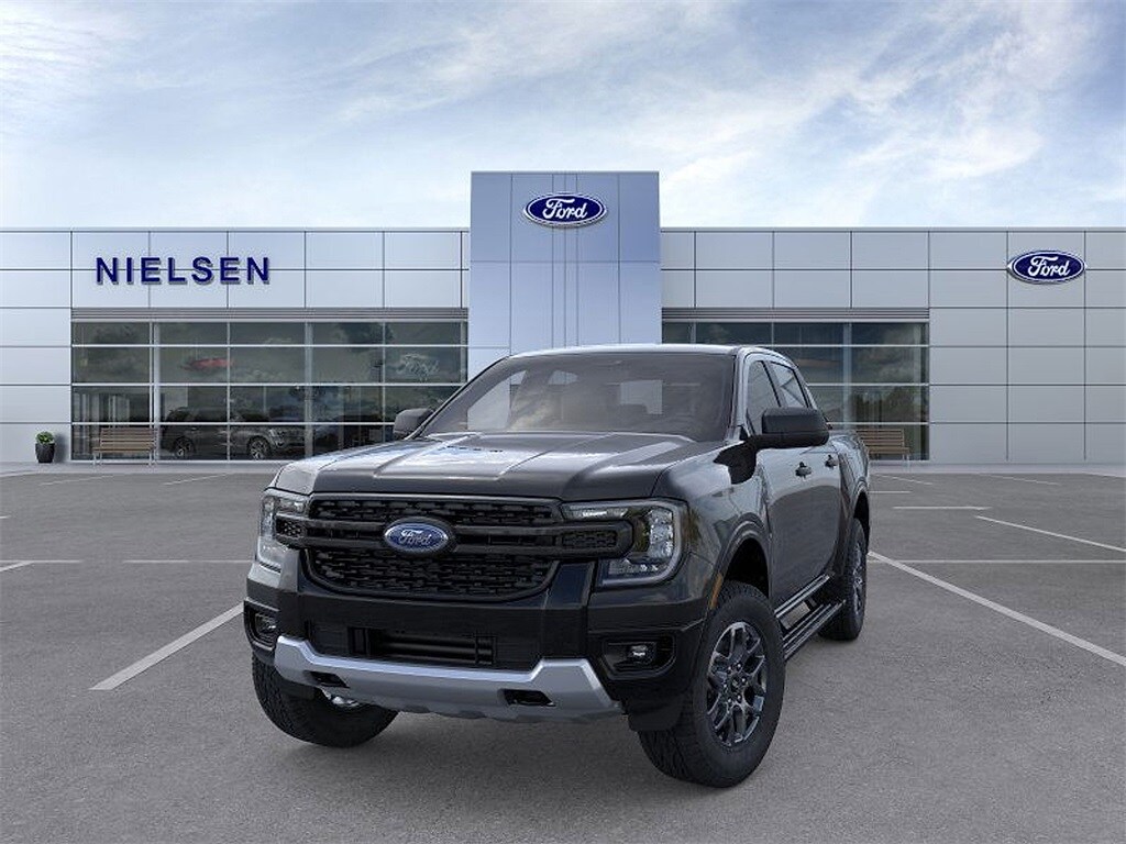 2025 Ford Ranger XLT photo 2