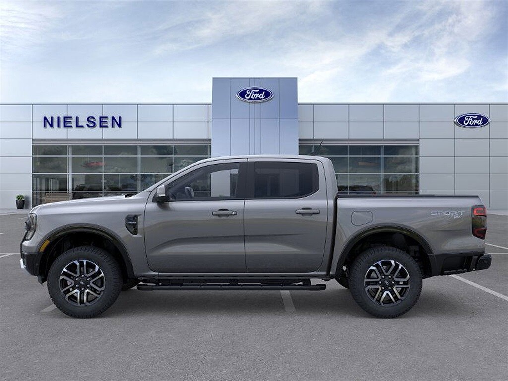 2025 Ford Ranger Lariat photo 3