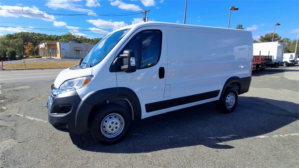 2023 Ram ProMaster 2500 Base Cargo Van photo 3