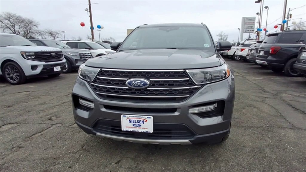 2022 Ford Explorer XLT photo 4