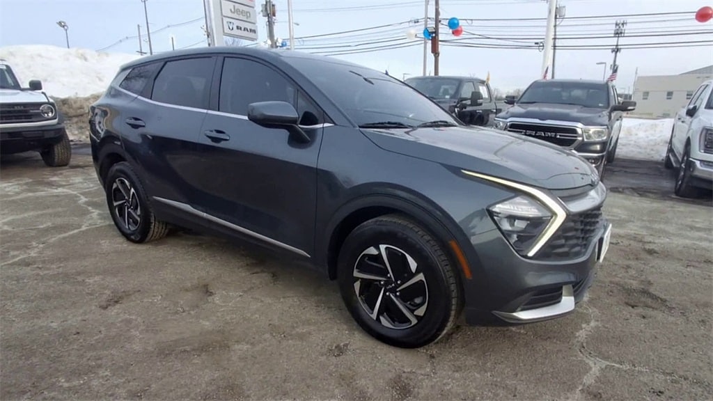 2023 Kia Sportage Hybrid LX photo 3