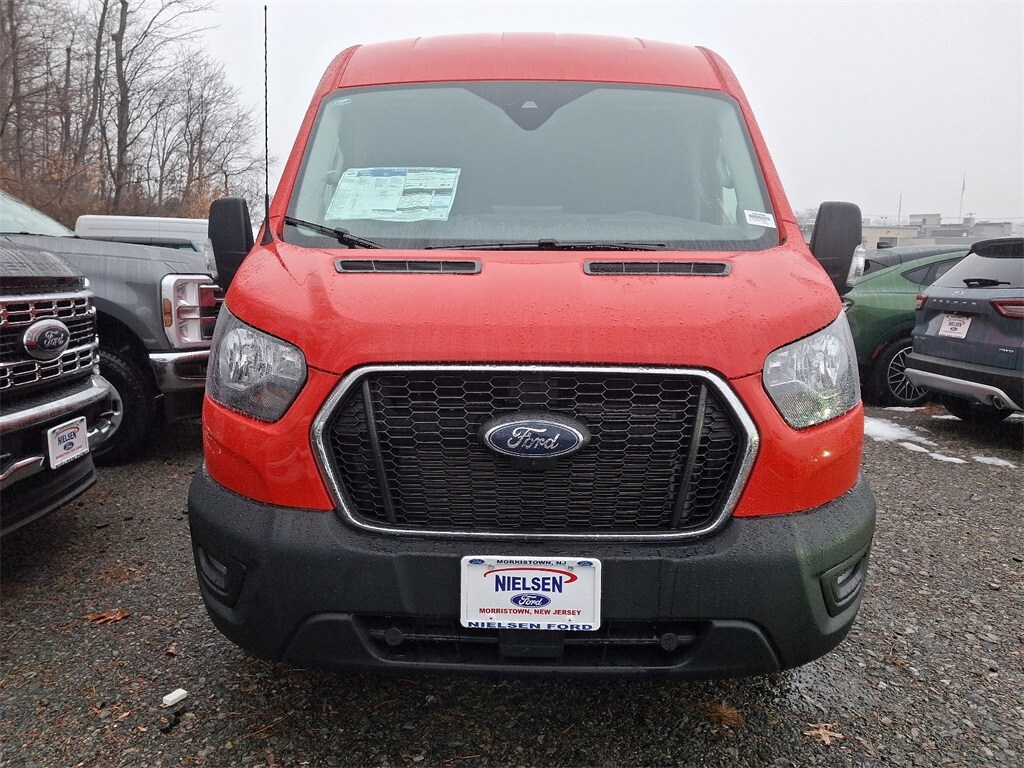 2024 Ford Transit photo 2