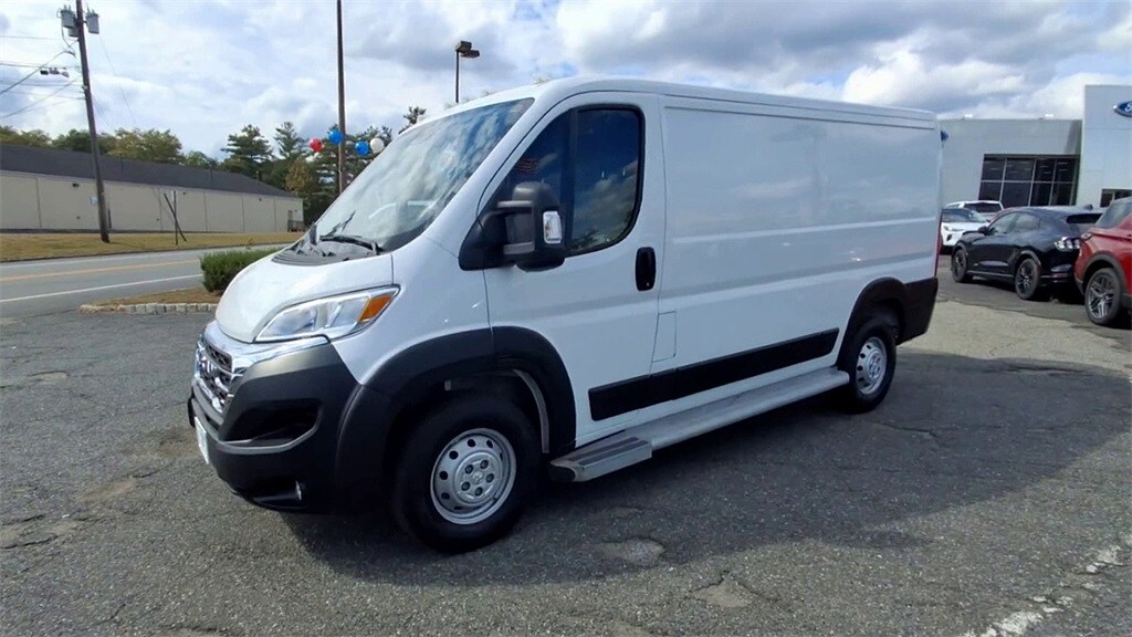 2023 Ram ProMaster 2500 Base Cargo Van photo 3