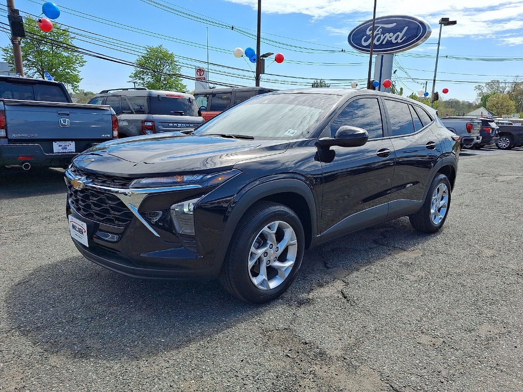 Certified 2024 Chevrolet Trax LS