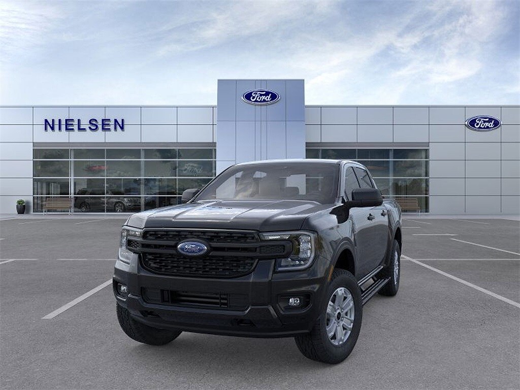 2025 Ford Ranger XL photo 2