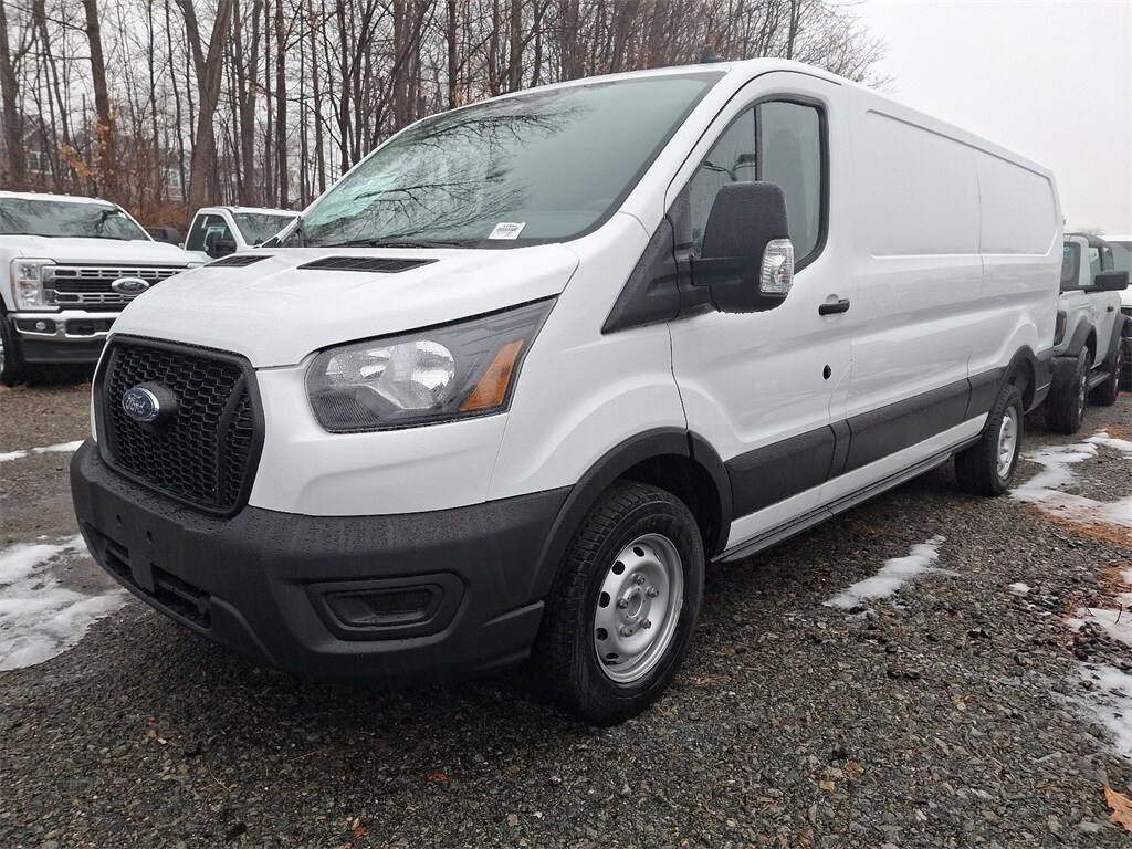 2024 Ford Transit photo 2