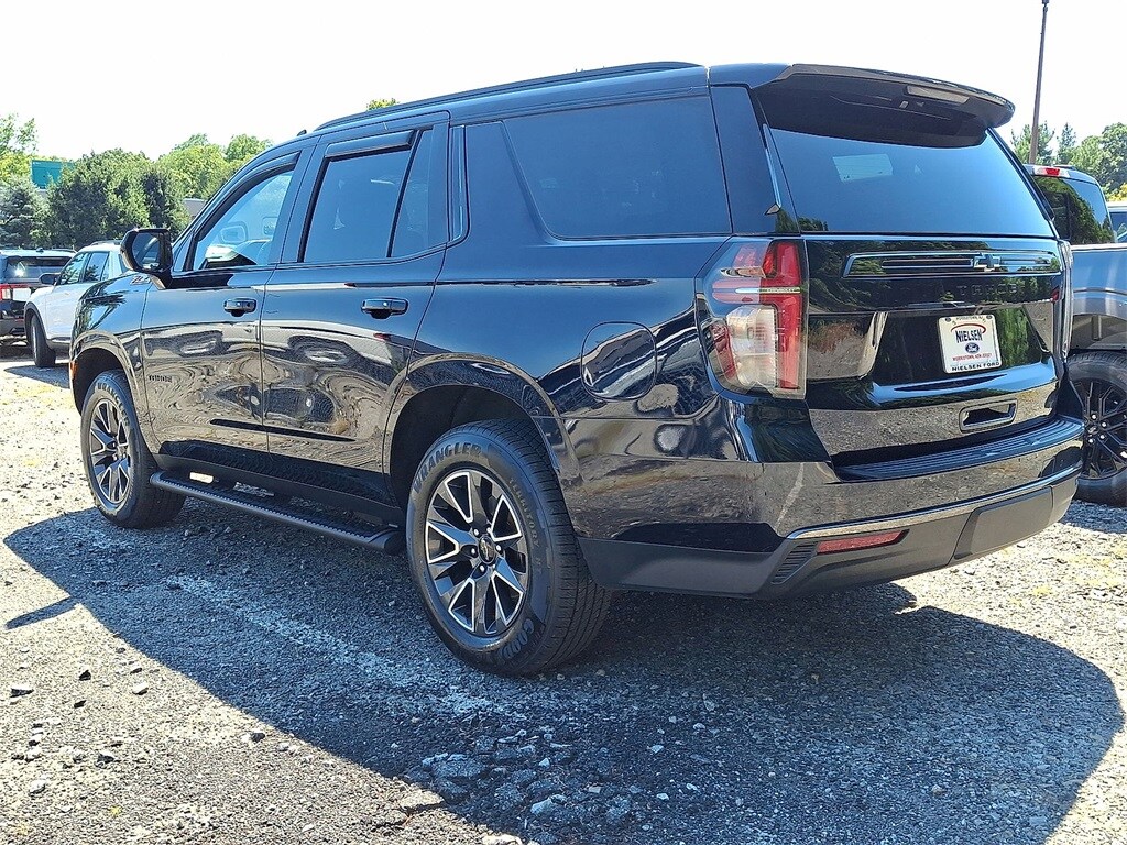 2021 Chevrolet Tahoe Z71 photo 3