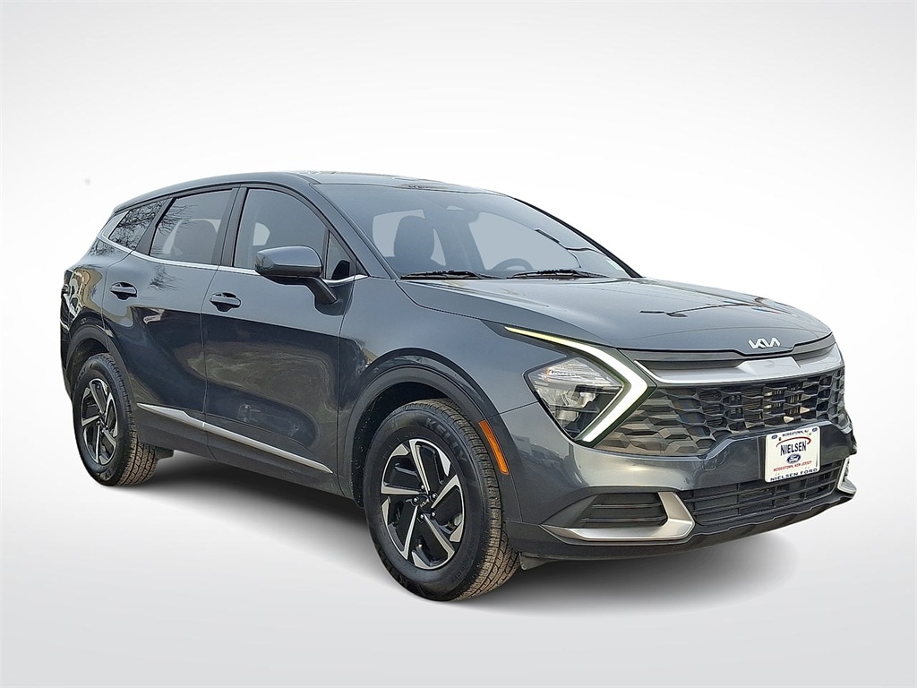 2023 Kia Sportage Hybrid LX photo 2
