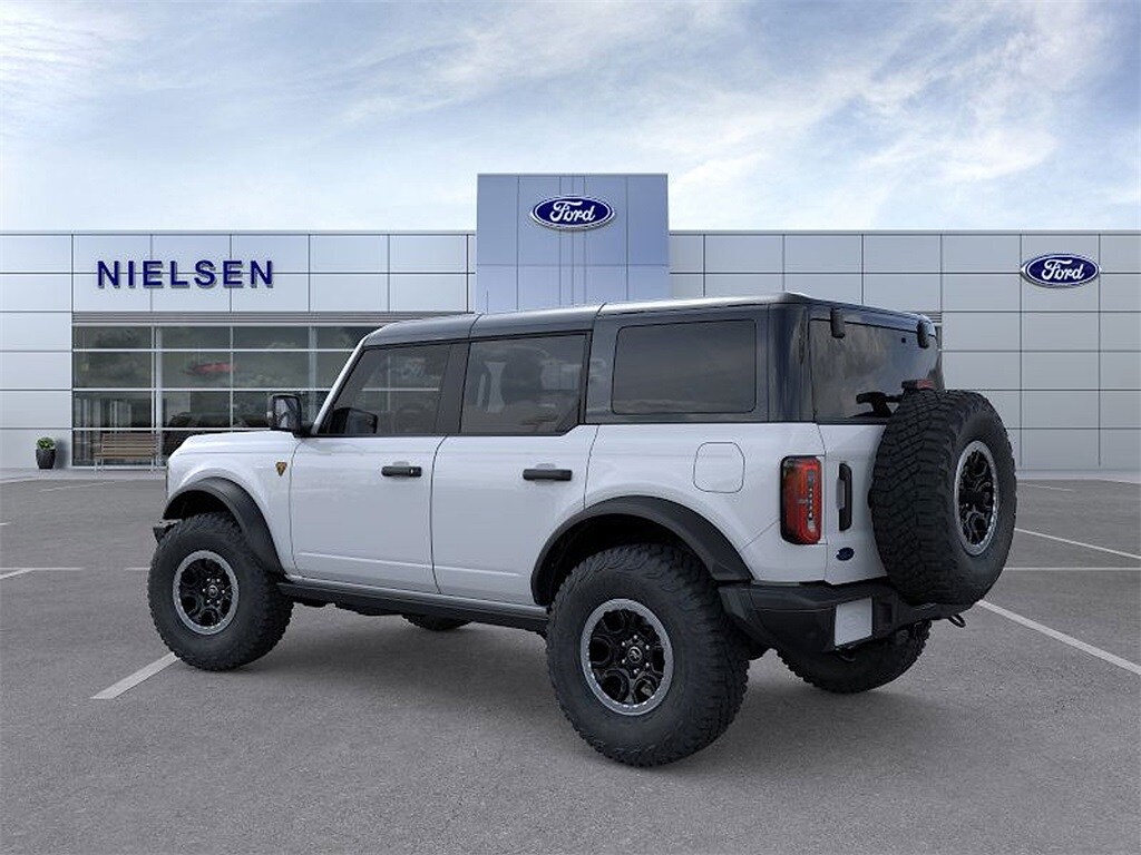 2025 Ford Bronco Badlands photo 4