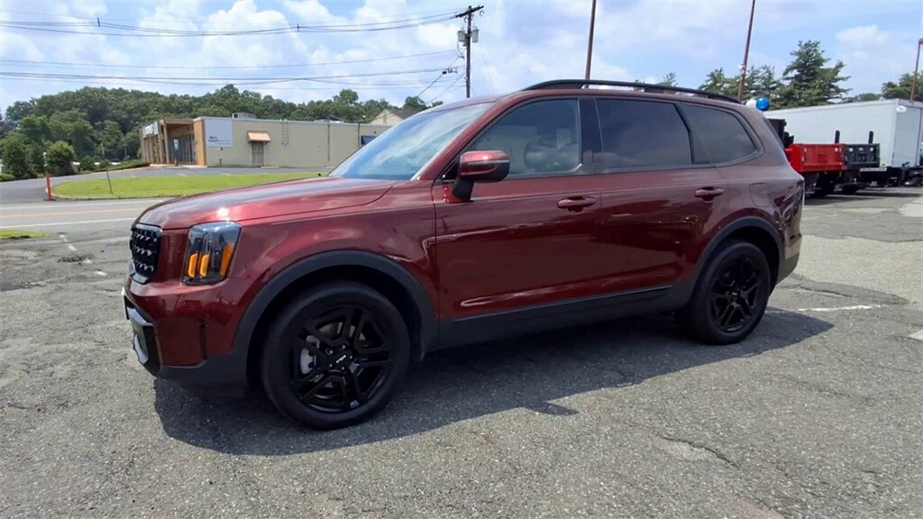 2024 Kia Telluride EX X-Line photo 4