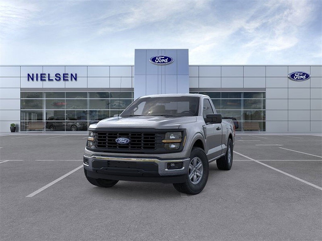 2025 Ford F-150 XL photo 2