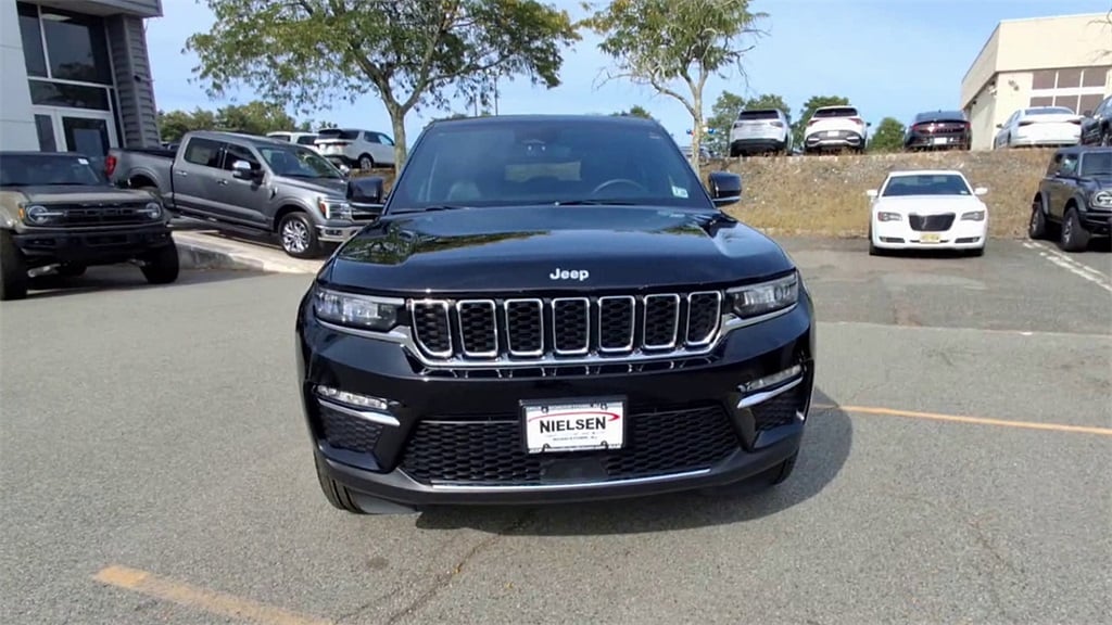 Used 2024 Jeep Grand Cherokee Limited SUV