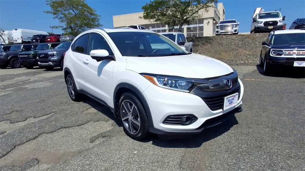 2022 Honda HR-V EX photo 2