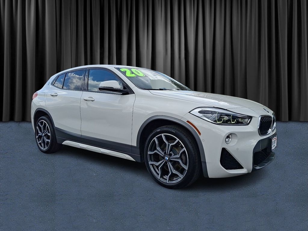 2020 BMW X2 xDrive28i's photo