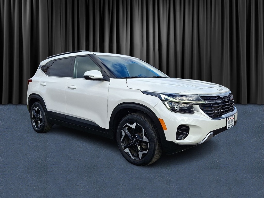 2024 Kia Seltos EX's photo