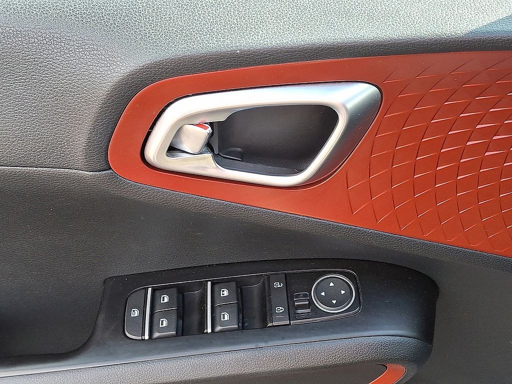 Certified 2023 Kia Soul GT-Line Hatchback