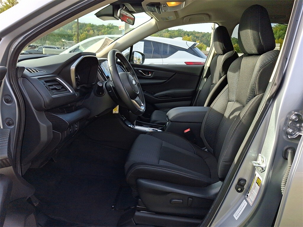 2024 Subaru Ascent Premium photo 3