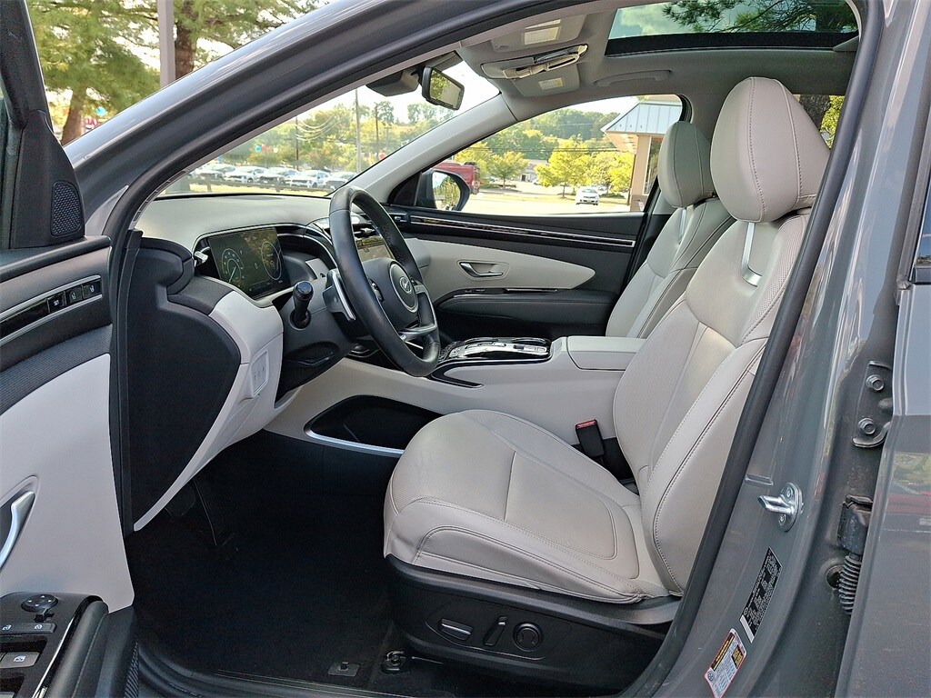 2024 Hyundai Tucson Limited photo 2