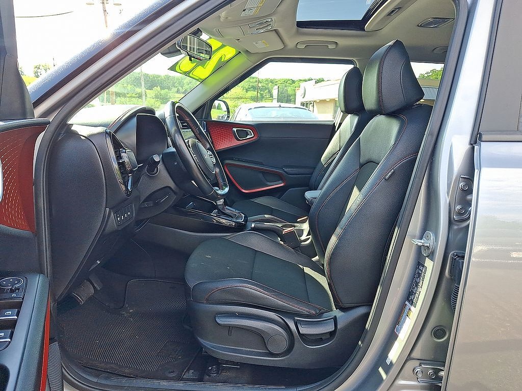 Certified 2023 Kia Soul GT-Line Hatchback