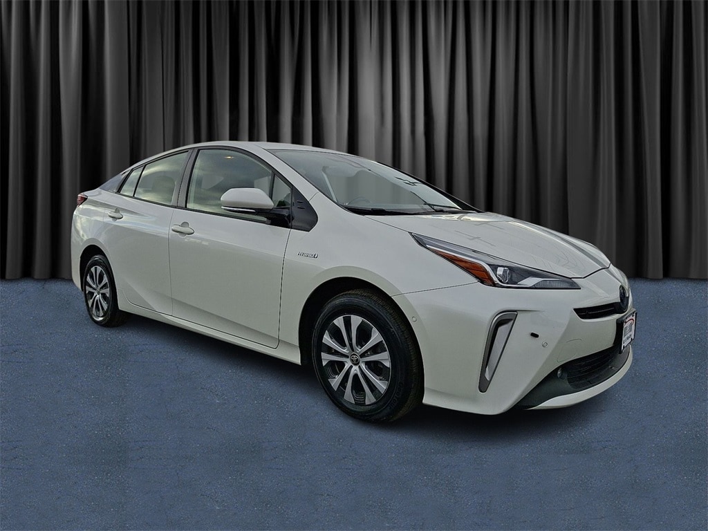 Used 2019 Toyota Prius LE AWD-e Hatchback