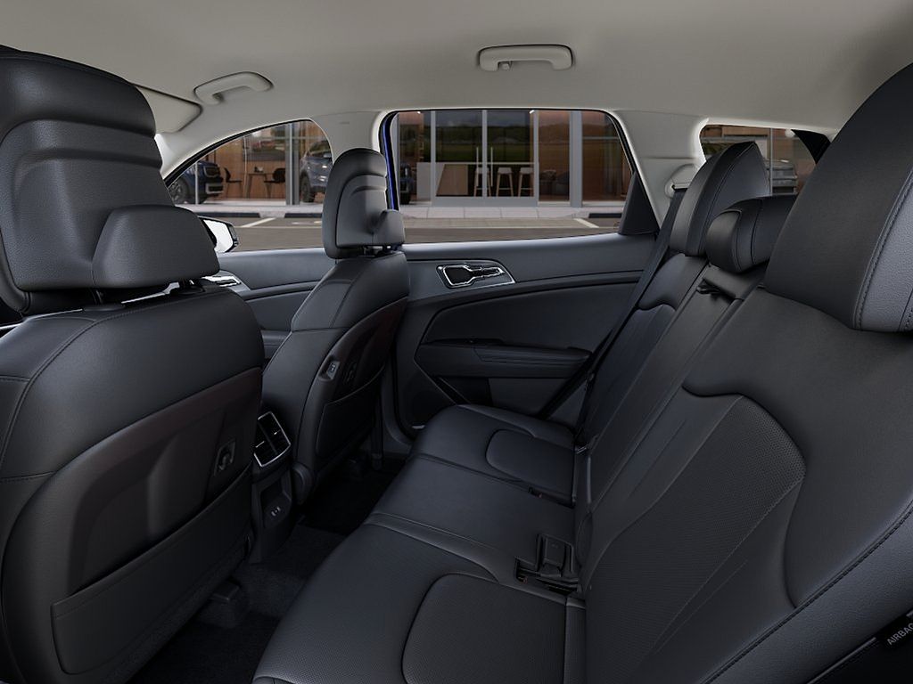 2026 Kia Sportage EX - Photo 18