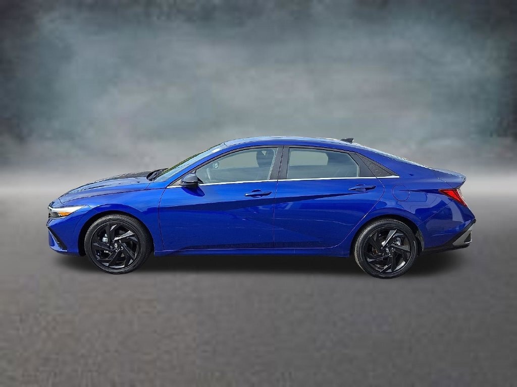 2026 Hyundai Elantra SEL - Photo 9