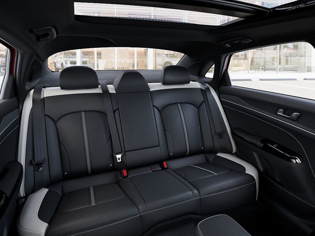 2026 Kia K5 GT-Line - Photo 16