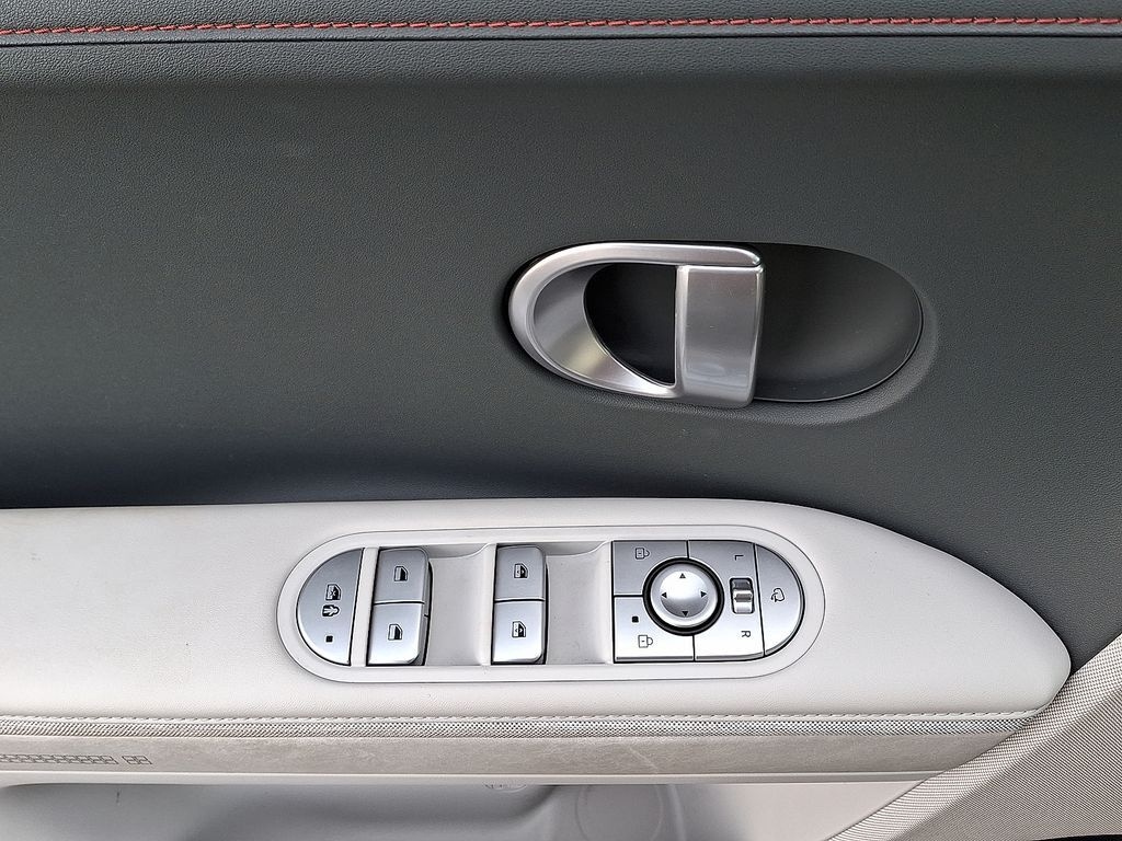 Used 2022 Hyundai IONIQ 5 SEL with VIN KM8KNDAF7NU053830 for sale in Newton, NJ