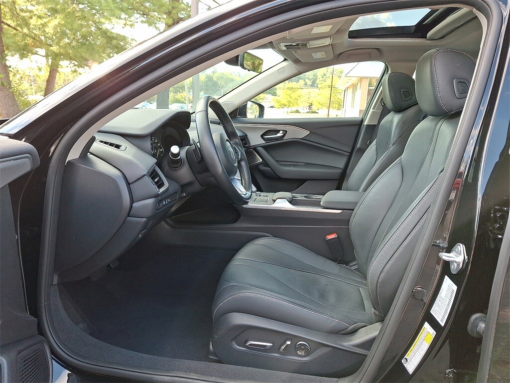 2022 Acura TLX Technology photo 3