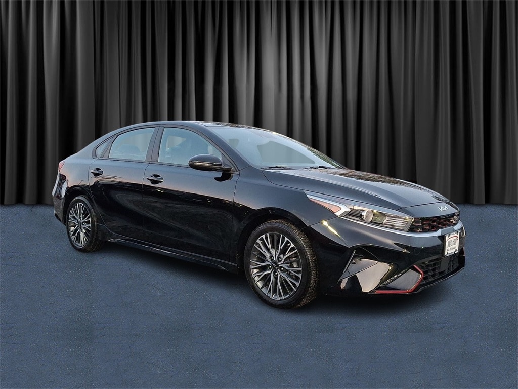 Certified 2023 Kia Forte GT-Line Sedan