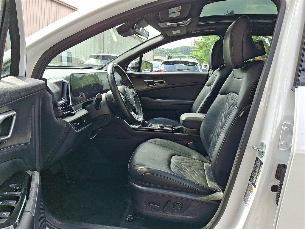 2023 Kia Sportage X-Line photo 3
