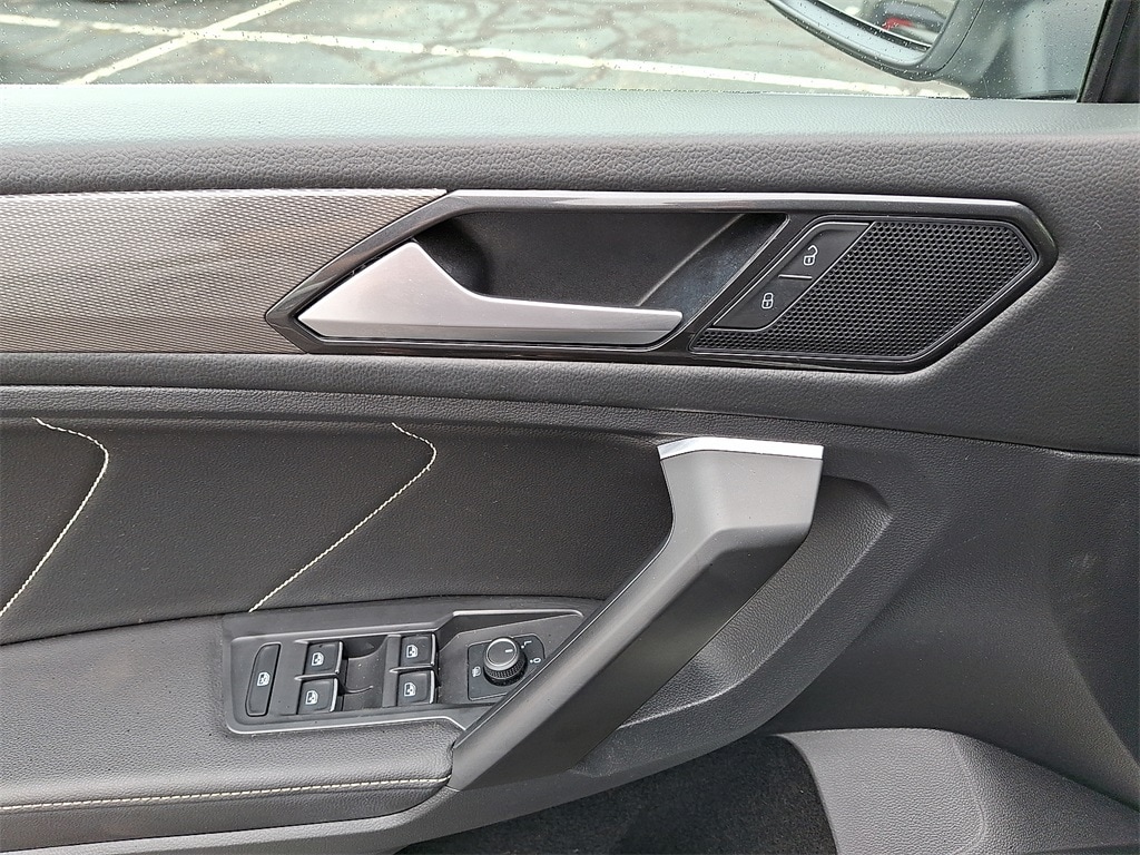 Used 2022 Volkswagen Tiguan SE with VIN 3VV2B7AX1NM175225 for sale in Newton, NJ