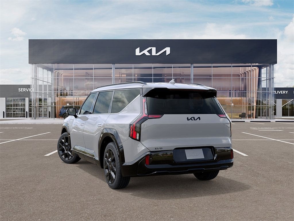 New 2026 Kia EV9 Land SUV