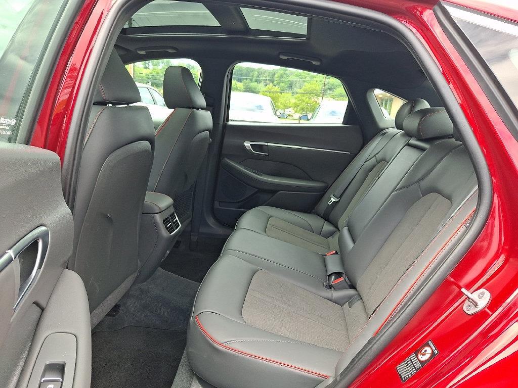 2023 Hyundai Sonata SEL Plus - Photo 12