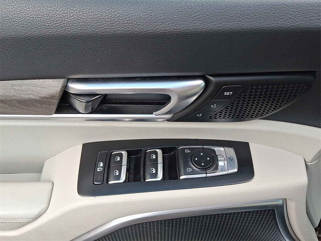 2021 Kia Telluride SX photo 2