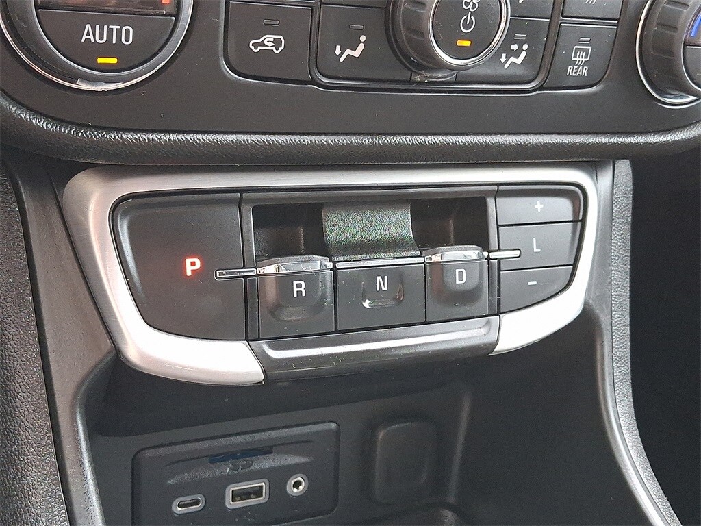 2022 Gmc Terrain SLT photo 4
