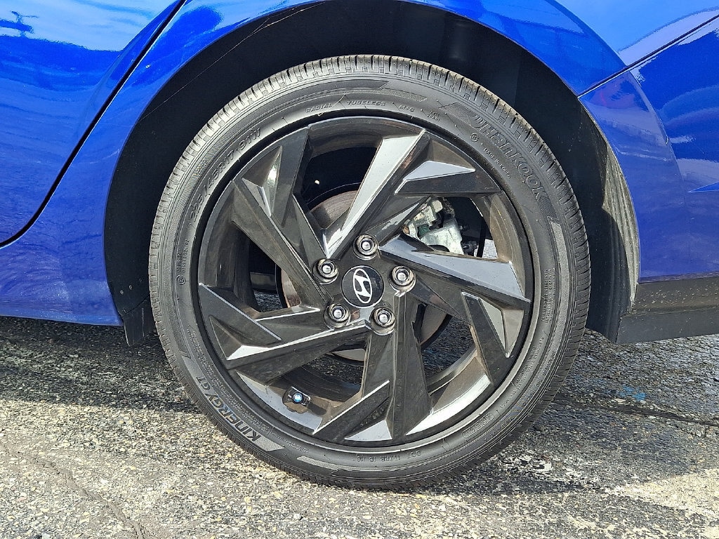 2026 Hyundai Elantra SEL - Photo 10