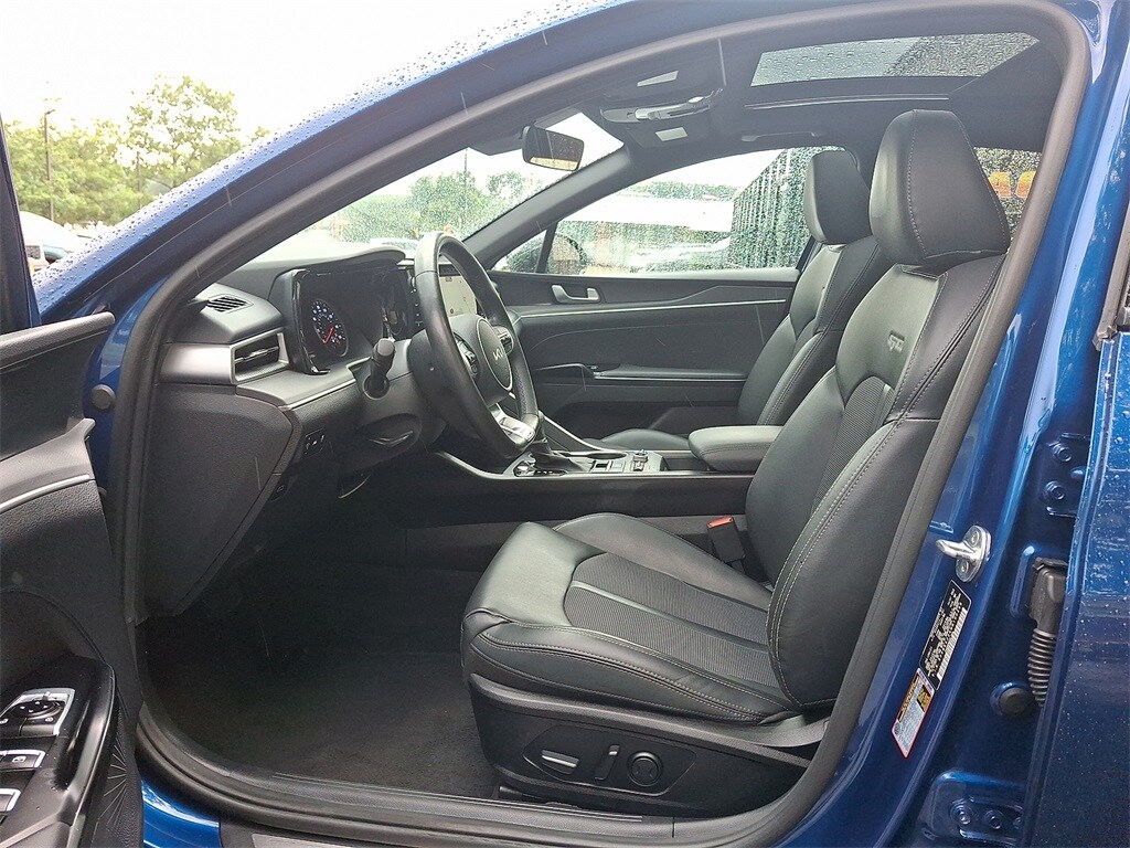 2022 Kia K5 GT-Line photo 3
