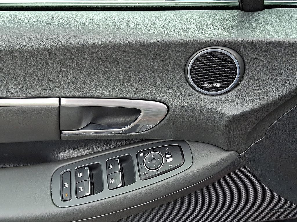 2023 Hyundai Sonata SEL Plus - Photo 13