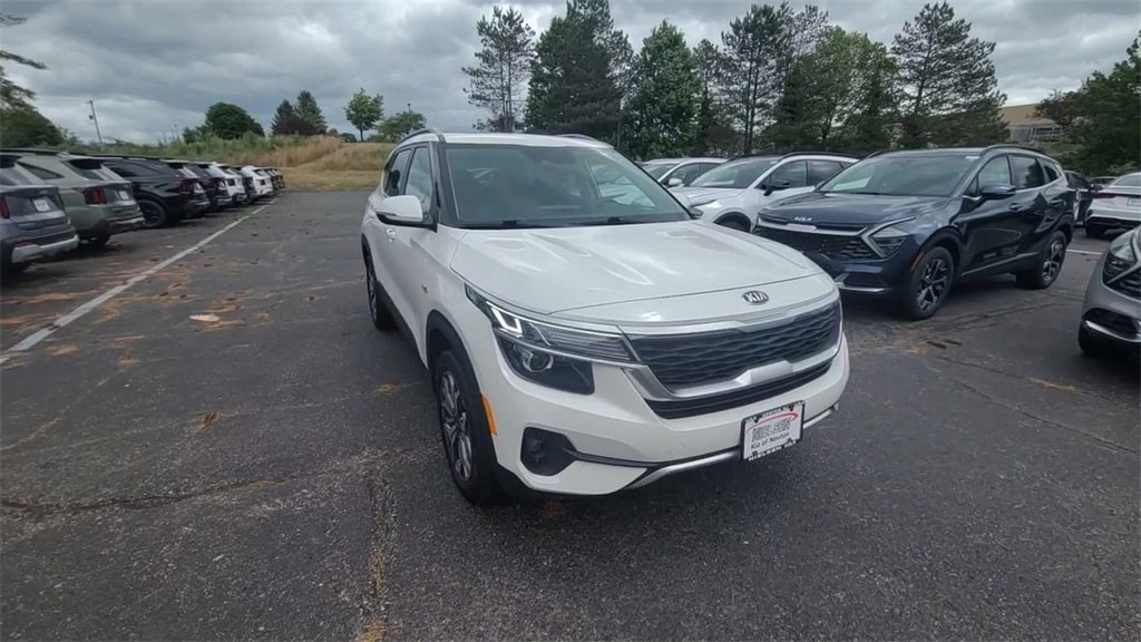 Used 2021 Kia Seltos EX with VIN KNDERCAAXM7120177 for sale in Newton, NJ