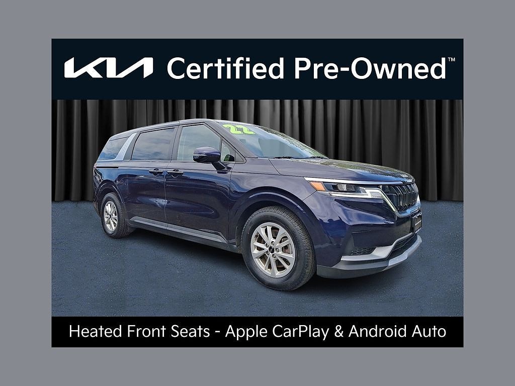 2022 Kia Sedona LX Seat Pkg's photo
