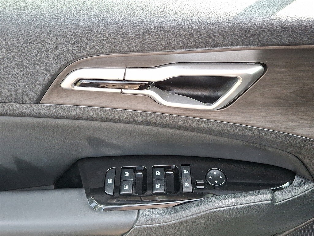 2023 Kia Sportage X-Line photo 2