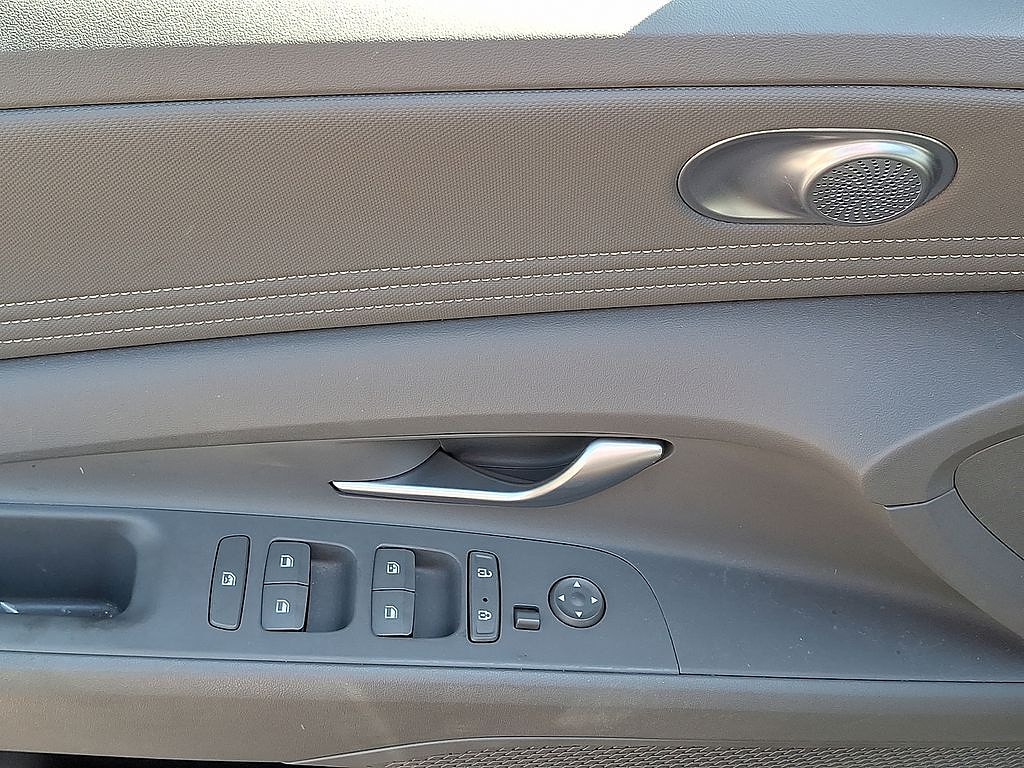 Used 2023 Hyundai Elantra SEL with VIN KMHLS4AG4PU407845 for sale in Newton, NJ