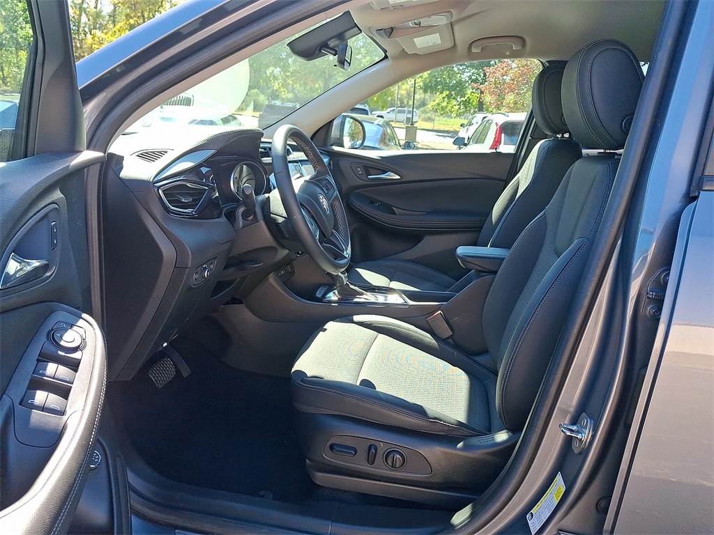 Used 2022 Buick Encore GX Select SUV