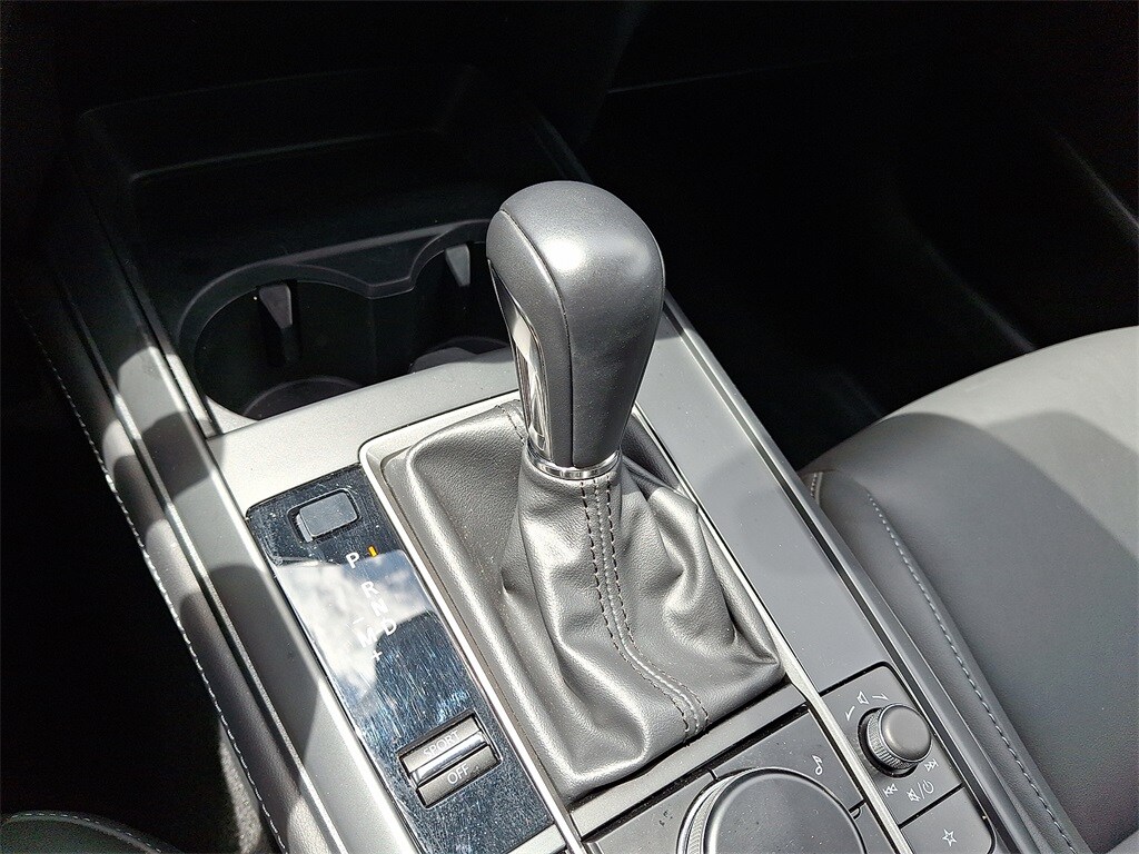 2023 Mazda CX-30 2.5 Select photo 4