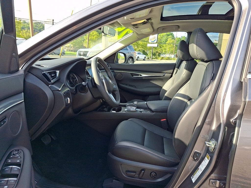 2025 INFINITI QX50 Luxe - Photo 14