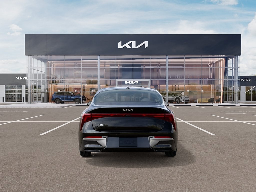 2026 Kia K5 LXS - Photo 6
