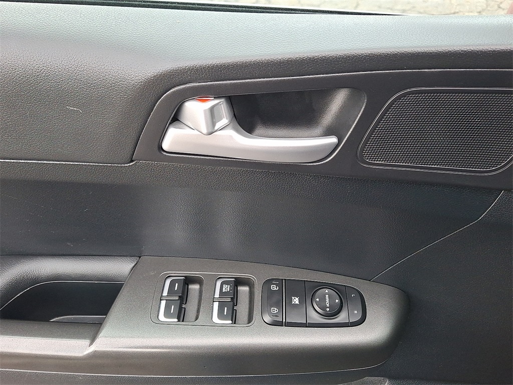 Certified 2022 Kia Sportage LX with VIN KNDPMCAC1N7024299 for sale in Newton, NJ