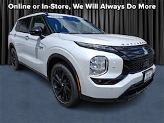 2025 Mitsubishi Outlander PHEV SEL Black Edition SUV